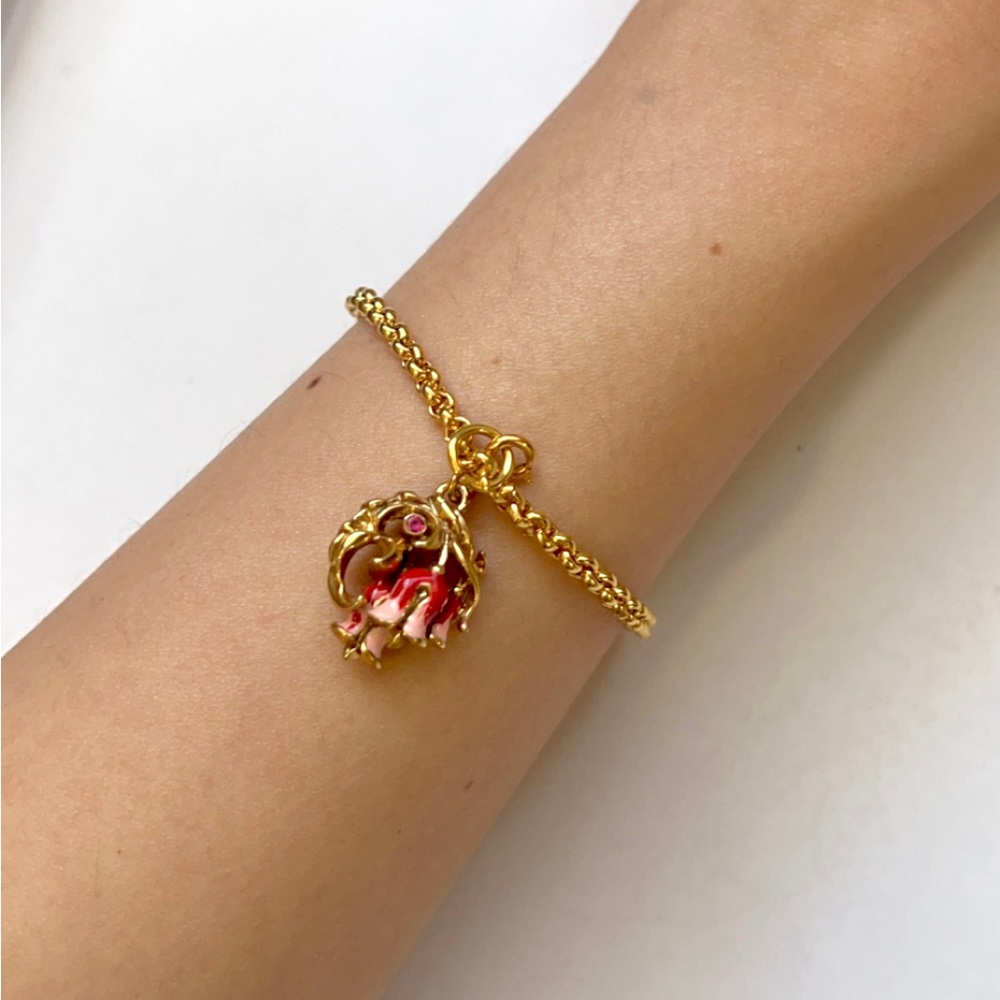 Vintage flower charm bracelet